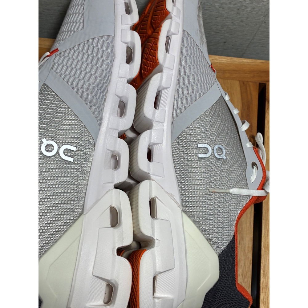 On Running Cloudflyer Mens 12 Gray Orange Running Shoes 21.99032 - Picture 6 of 15
